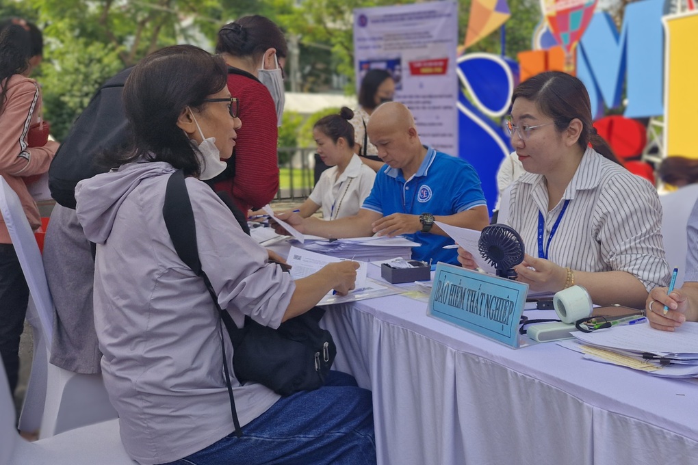 Bị mất trợ cấp thất nghiệp vì chậm thông báo việc làm - 1