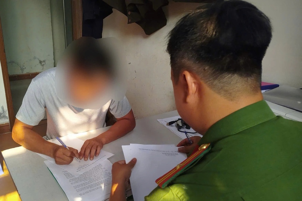 Xúc phạm công an trên mạng, một cá nhân bị phạt 7,5 triệu đồng - 1