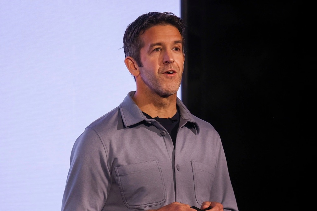 Nhân vật kế nhiệm Tim Cook tại Apple là ai? - 1