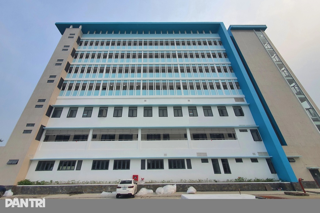 Đưa khu điều trị kỹ thuật cao vào hoạt động sau nhiều năm “đắp chiếu” - 1