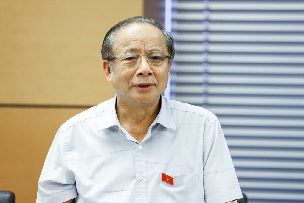 Vì sao nên giao Chính phủ quy định ngưỡng doanh thu chịu thuế? - 1