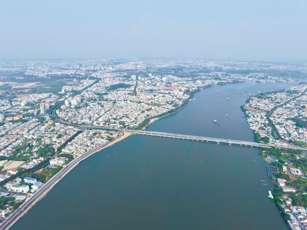 Đồng Nai đón sóng vươn mình từ vận hội mới - 2