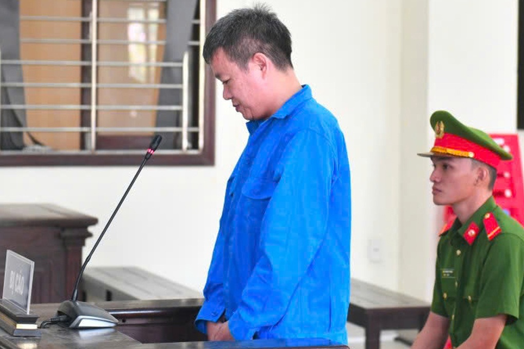 Đâm vợ 4 nhát vì đòi ly hôn, người đàn ông ở Tây Ninh lĩnh 8 năm tù - 1