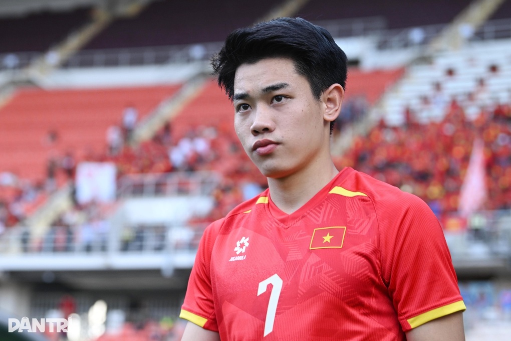 Báo Thái Lan tiết lộ CLB Nhật Bản muốn chiêu mộ Đình Bắc - 1