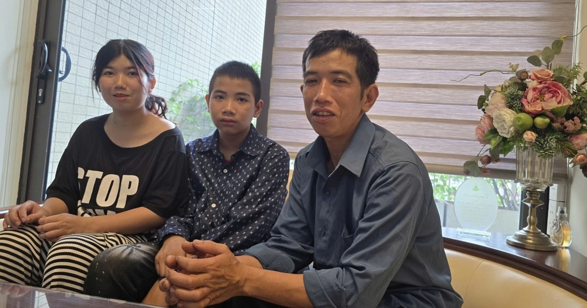 Bạn đọc Dân trí giúp gia đình anh Khuyến vượt bạo bệnh, trở lại cuộc sống