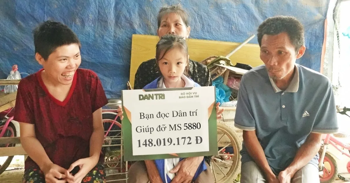 Hơn 148 triệu đồng tiếp sức người phụ nữ hỏng một mắt nuôi cả gia đình