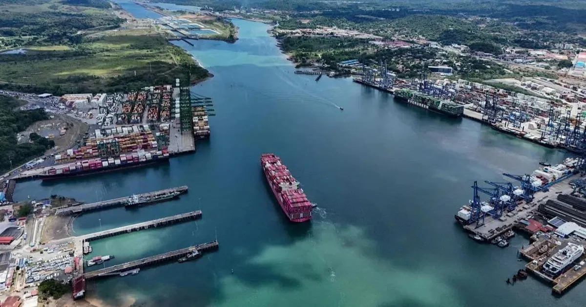 Eo biển Hormuz bị phong tỏa đẩy chi phí qua kênh đào Panama tăng cao