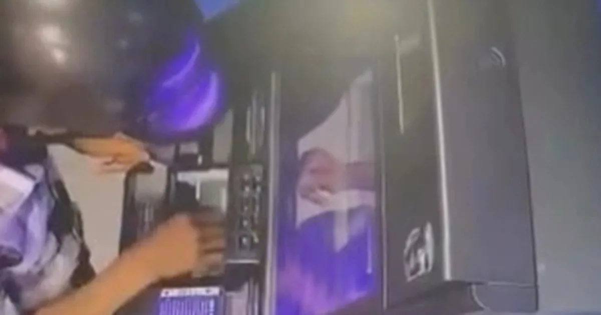 Vụ chiếm giữ 128 triệu đồng ở trụ ATM: 8 bước để tránh mất tiền oan