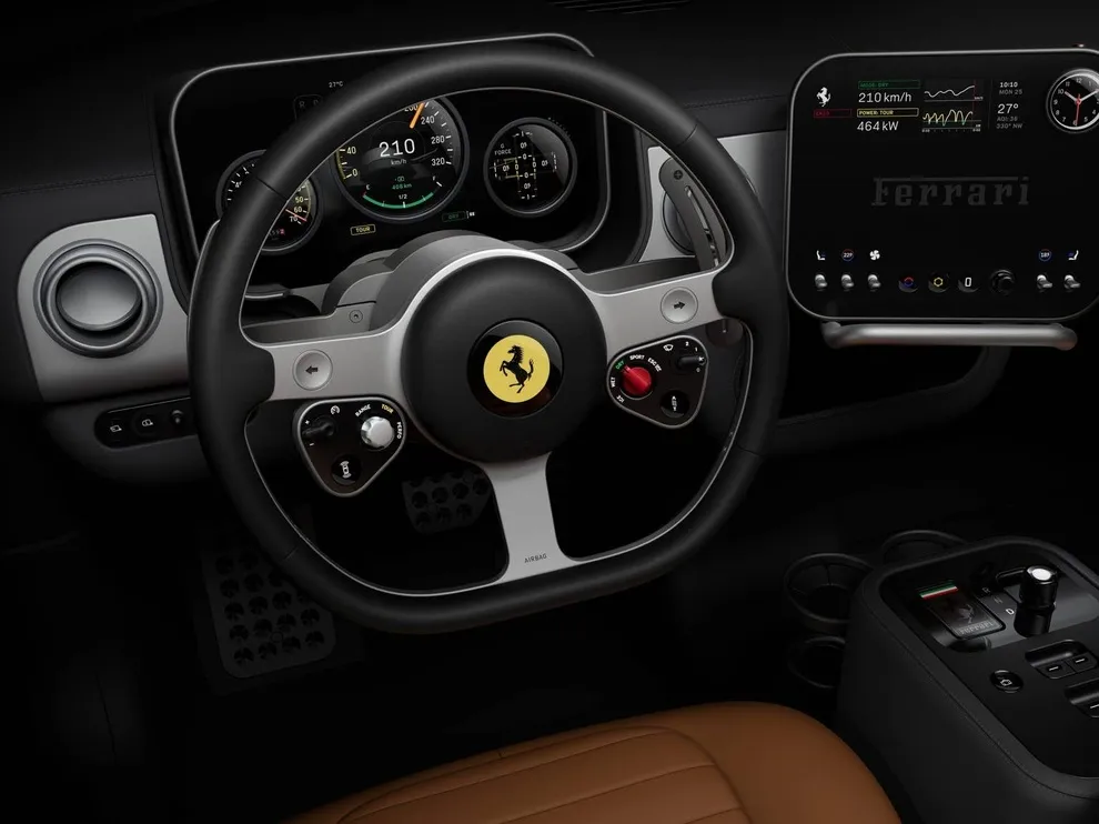 Ferrari chuẩn bị ra mắt mẫu SUV đắt nhất thế giới - 1