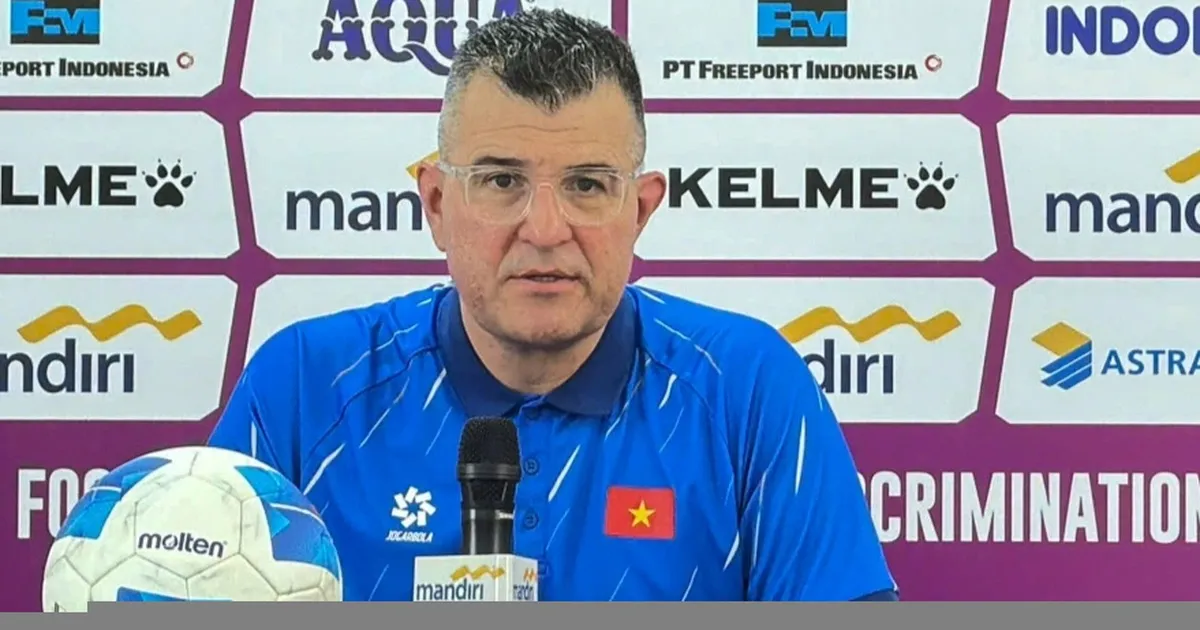 HLV Cristiano Roland: “U17 Việt Nam có bí quyết để hạ gục U17 Australia”.