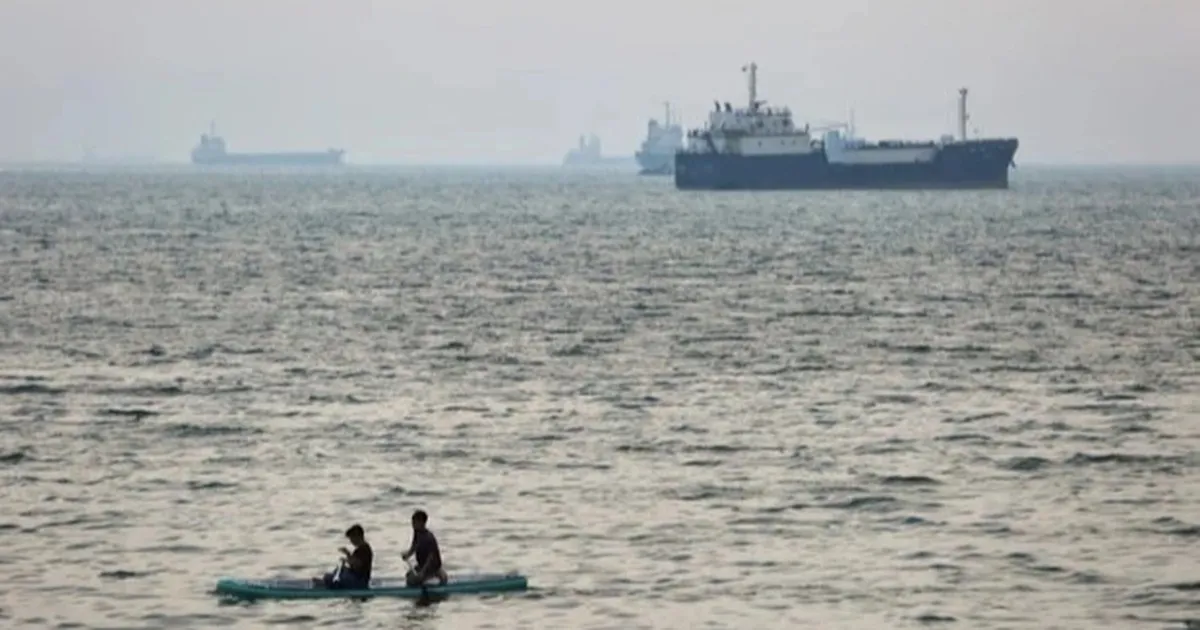 Mỹ lên tiếng vụ Iran bắt giữ 2 tàu gần ở eo biển Hormuz