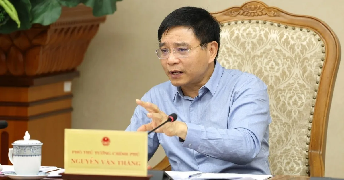 Phó Thủ tướng: Không để lợi dụng biến động chi phí để tăng giá bất hợp lý