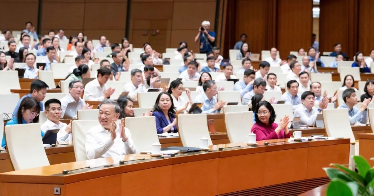 Quốc hội trao 199 thẩm quyền vượt trội cho Hà Nội