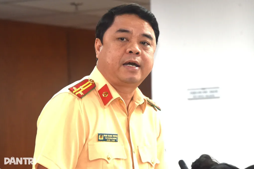 TPHCM sẽ kiểm tra đột xuất các điểm nóng về xe dù, bến cóc - 1