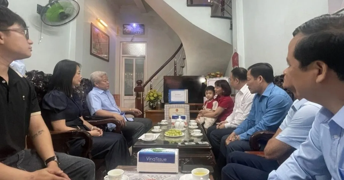 Thăm công nhân mất 67% sức lao động vì tai nạn mỏ