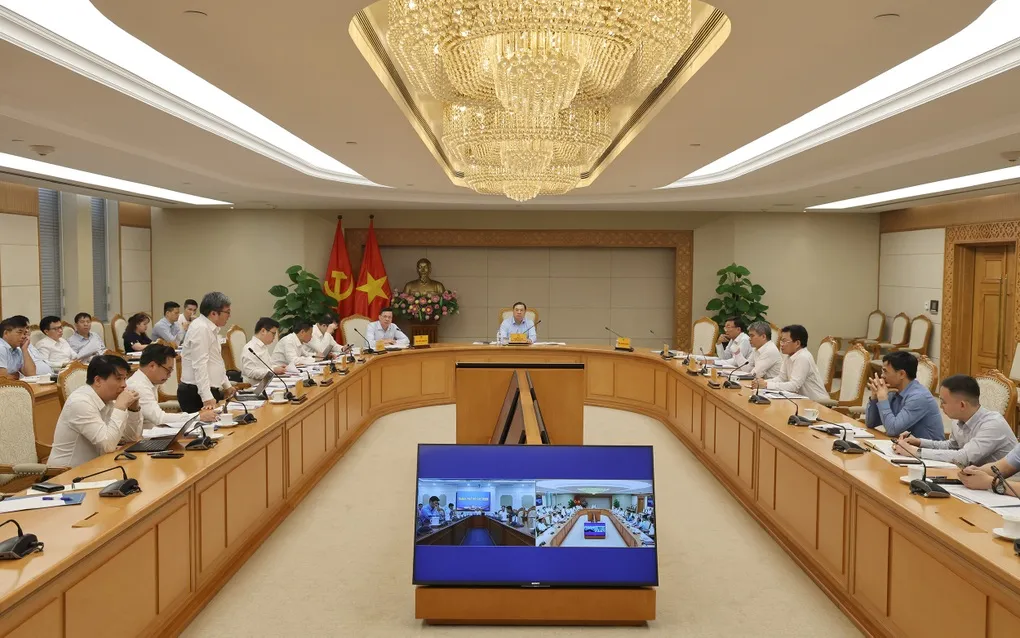 Chính phủ sẽ lựa chọn đơn vị tư vấn, nhà thầu làm đường sắt tốc độ cao - 2