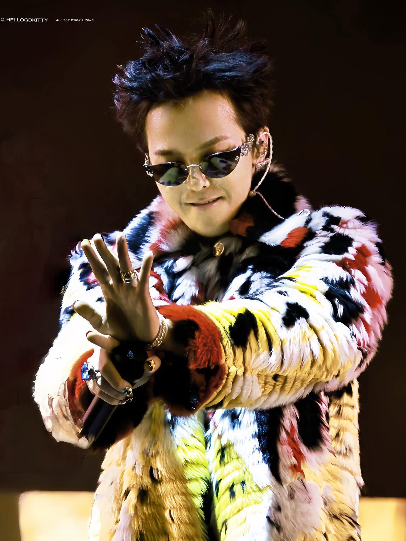 BIGBANG kết màn Coachella 2026: Biển 80 nghìn người bùng nổ, loạt hit huyền thoại trả lời cho cả thế giới biết như thế nào là Kpop! - Ảnh 9.