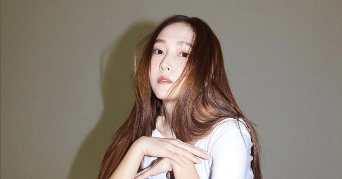 Giọt nước mắt của công chúa showbiz bị mắng không thương tiếc, concert ở Việt Nam chịu tình cảnh thưa thớt