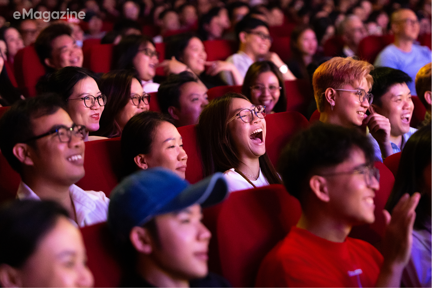 Hành trình không tưởng của Bé 7: Từ công nhân may trong căn trọ 9m2 đến đạo diễn 24 tuổi của vở kịch cháy vé nhất Sài Gòn - Ảnh 24.