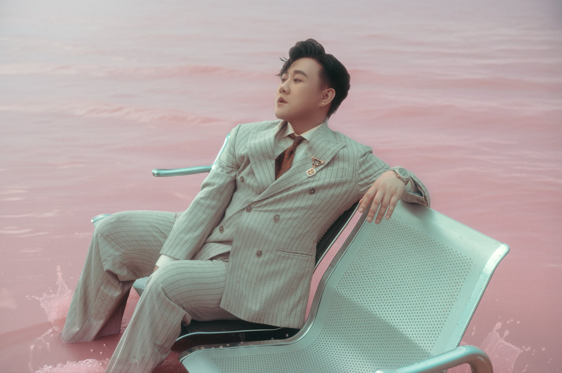 Threads ầm ĩ vì Trung Quân Idol- Ảnh 2.