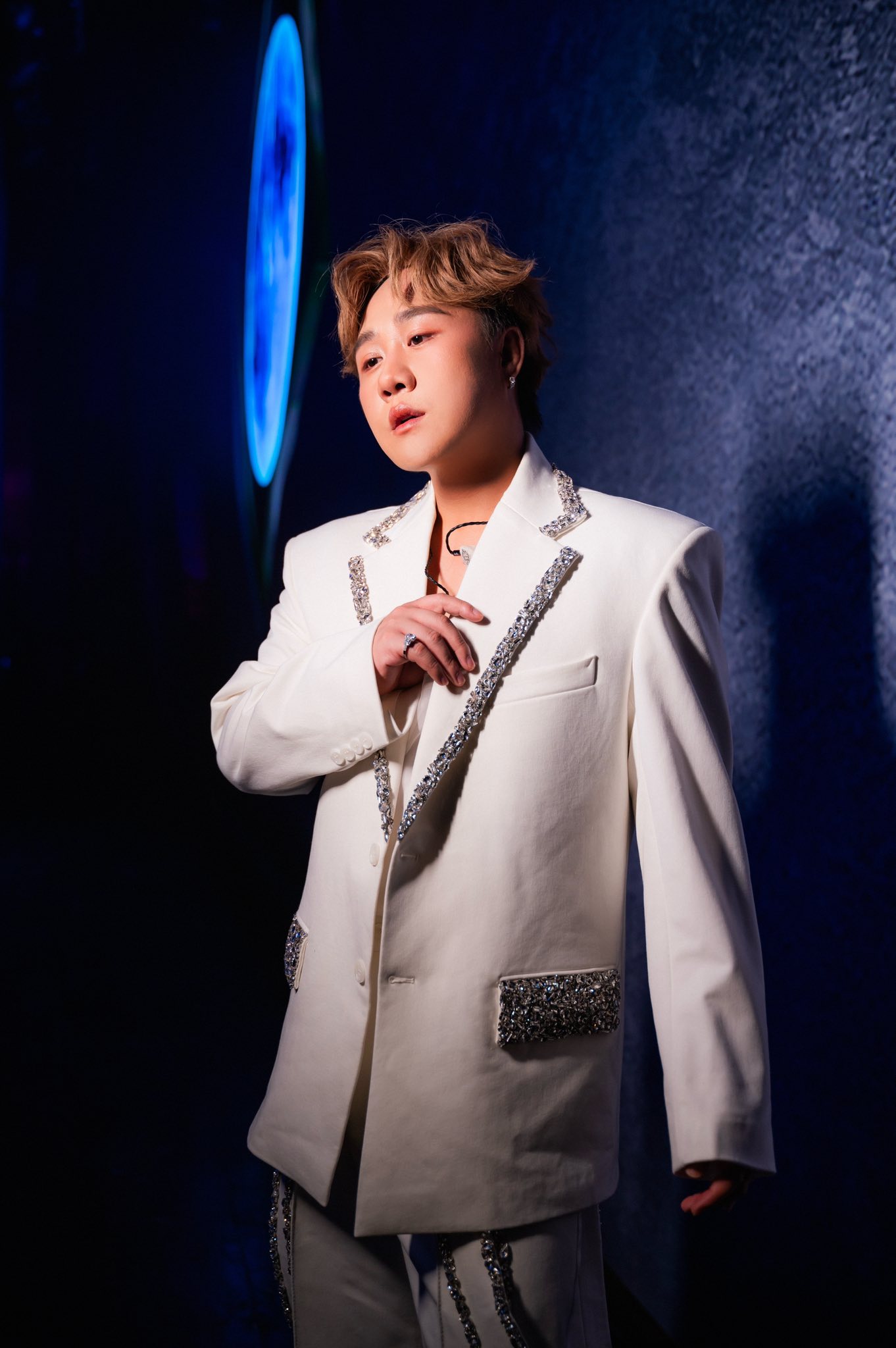 Threads ầm ĩ vì Trung Quân Idol- Ảnh 3.