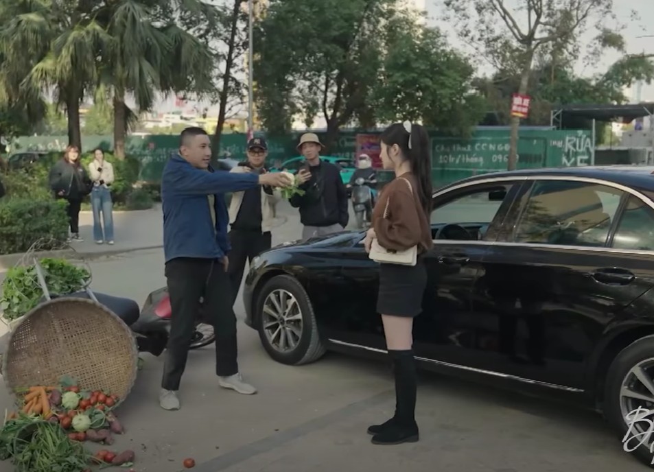 Khó chịu vô cùng với mỹ nhân Việt 25 tập phim chỉ đi 1 đôi giày, ngay cả cái áo cũng sản xuất theo lô- Ảnh 4.