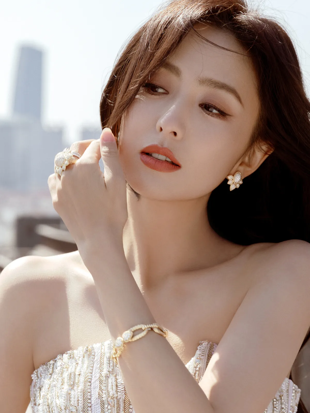 Mẹ đơn thân showbiz "cấm cả nước nói xấu mình": 1 phút xóa 1.000 bài "bóc phốt" gây choáng váng, ngày ly hôn tậu luôn biệt phủ 3.000m2 ăn mừng- Ảnh 11.