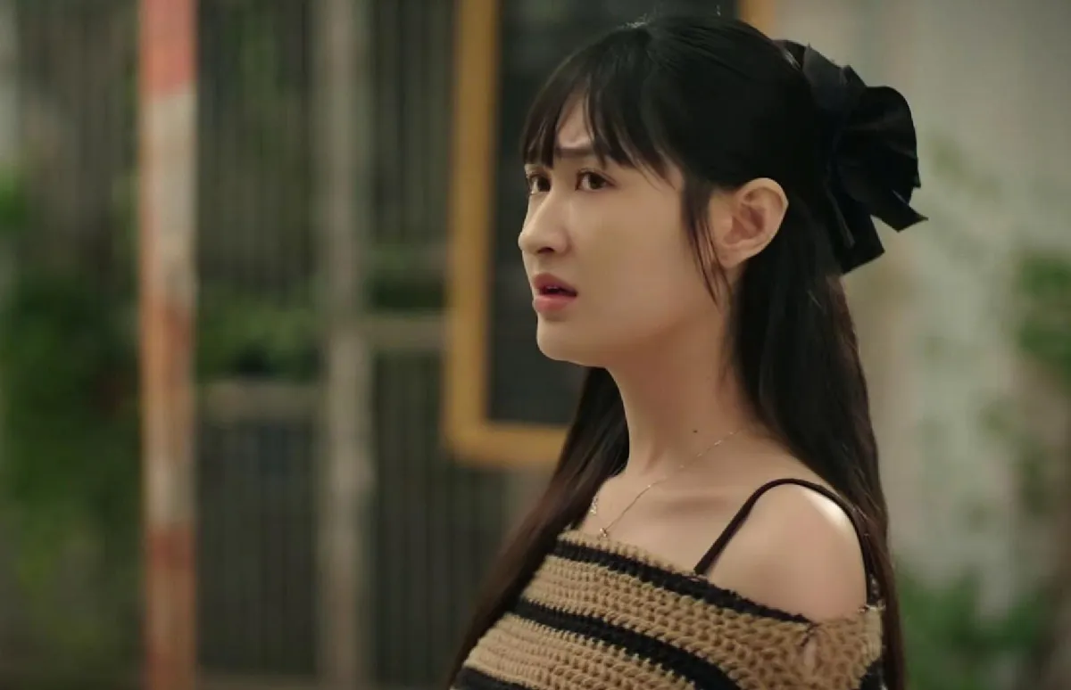 Hết chịu nổi cái nết của mỹ nhân Việt “mặt búng ra chữ đểu”: Ngựa non tưởng mình cáo già, đã tham lam còn trơ trẽn- Ảnh 1.