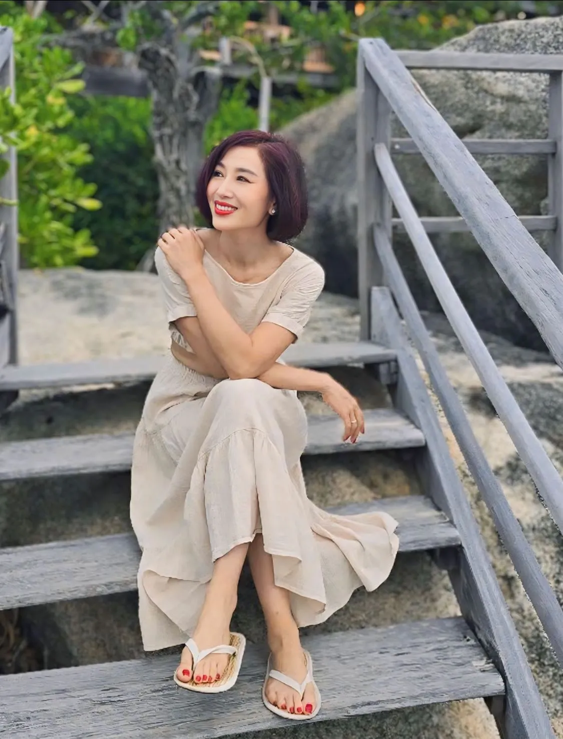 Nhan sắc "cô thư ký xinh đẹp" sở hữu biệt thự 200 tỷ, sinh 2 con cho đại gia vẫn có nhiều người theo đuổi- Ảnh 8.