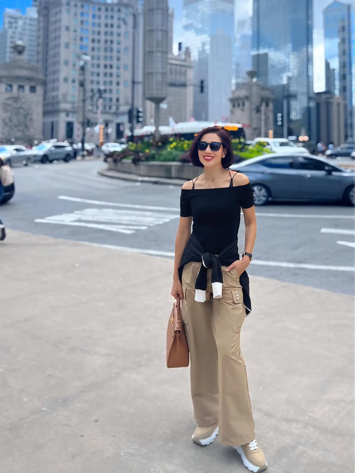 Nhan sắc "cô thư ký xinh đẹp" sở hữu biệt thự 200 tỷ, sinh 2 con cho đại gia vẫn có nhiều người theo đuổi- Ảnh 9.