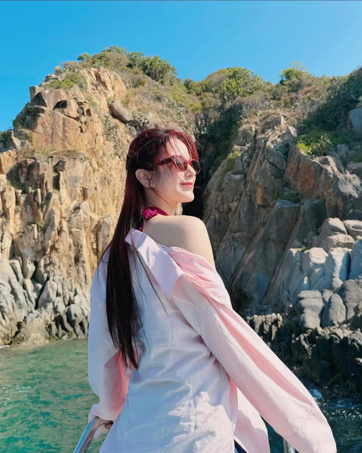 3 triệu người "dính mắt" video mẹ 2 con Vbiz làm nàng tiên cá: Body nuột vẫn chưa hot bằng 35 giây dưới biển!- Ảnh 2.