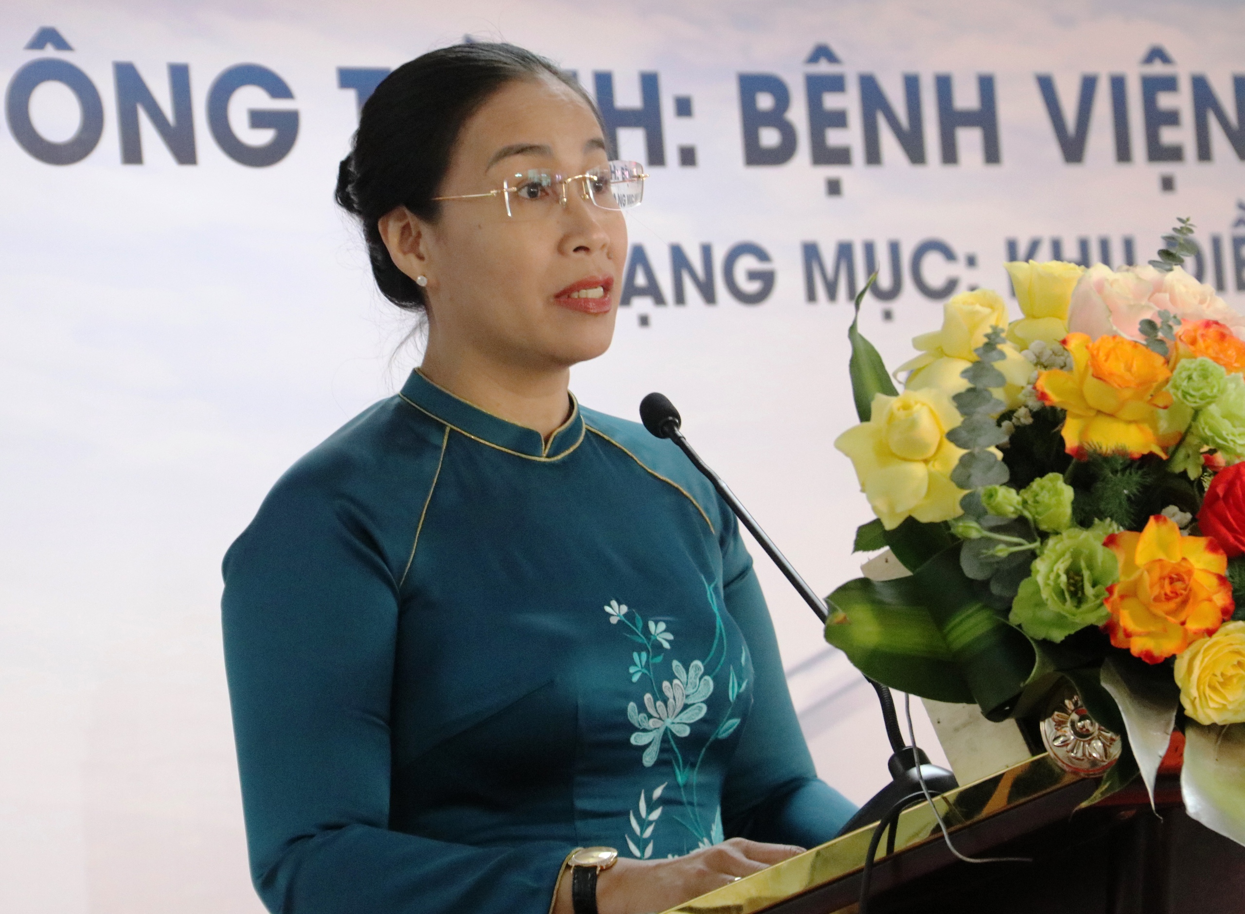 Đưa vào sử dụng Khu điều trị kỹ thuật cao gần 180 tỉ 'treo' suốt nhiều năm - Ảnh 2.