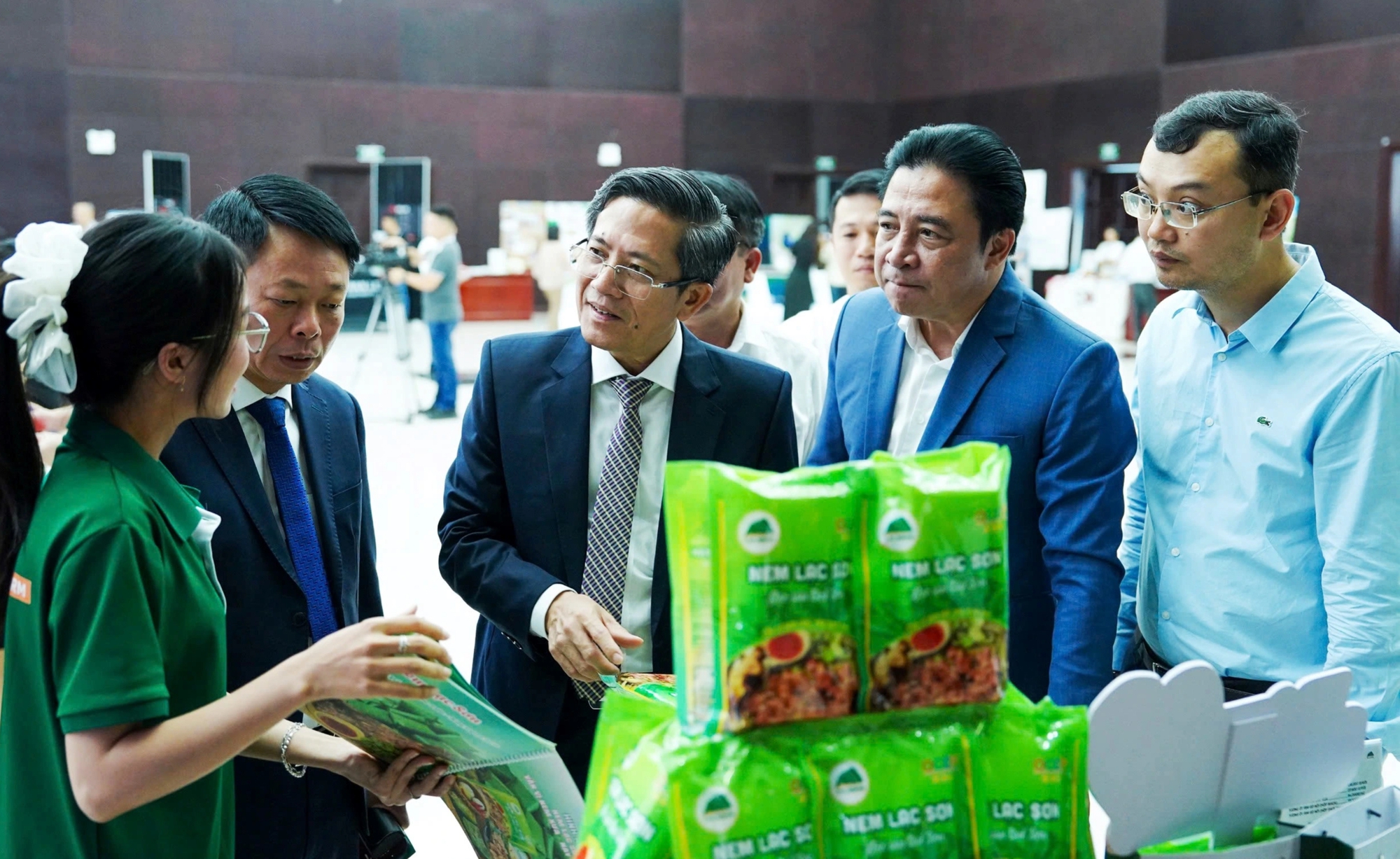 Đà Nẵng tăng tốc chuyển đổi xanh, quyết tâm trở thành đô thị sinh thái, thông minh - Ảnh 1.