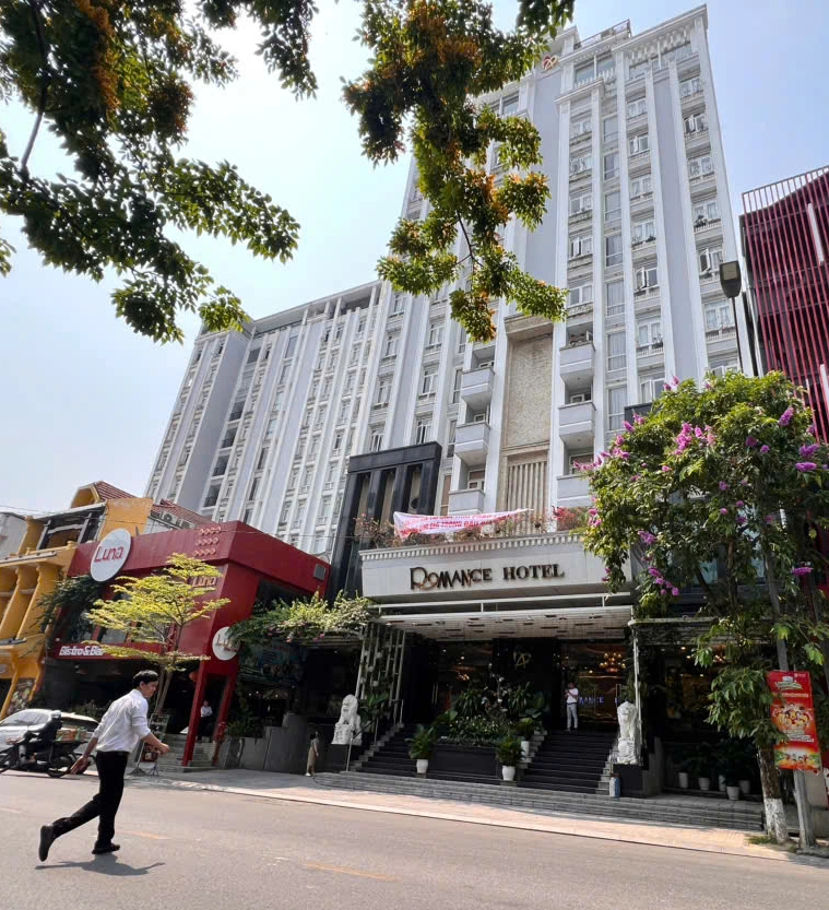 Thông tin chi tiết vụ cưỡng chế khách sạn 4 sao tại khu 'đất vàng' Huế - Ảnh 1.