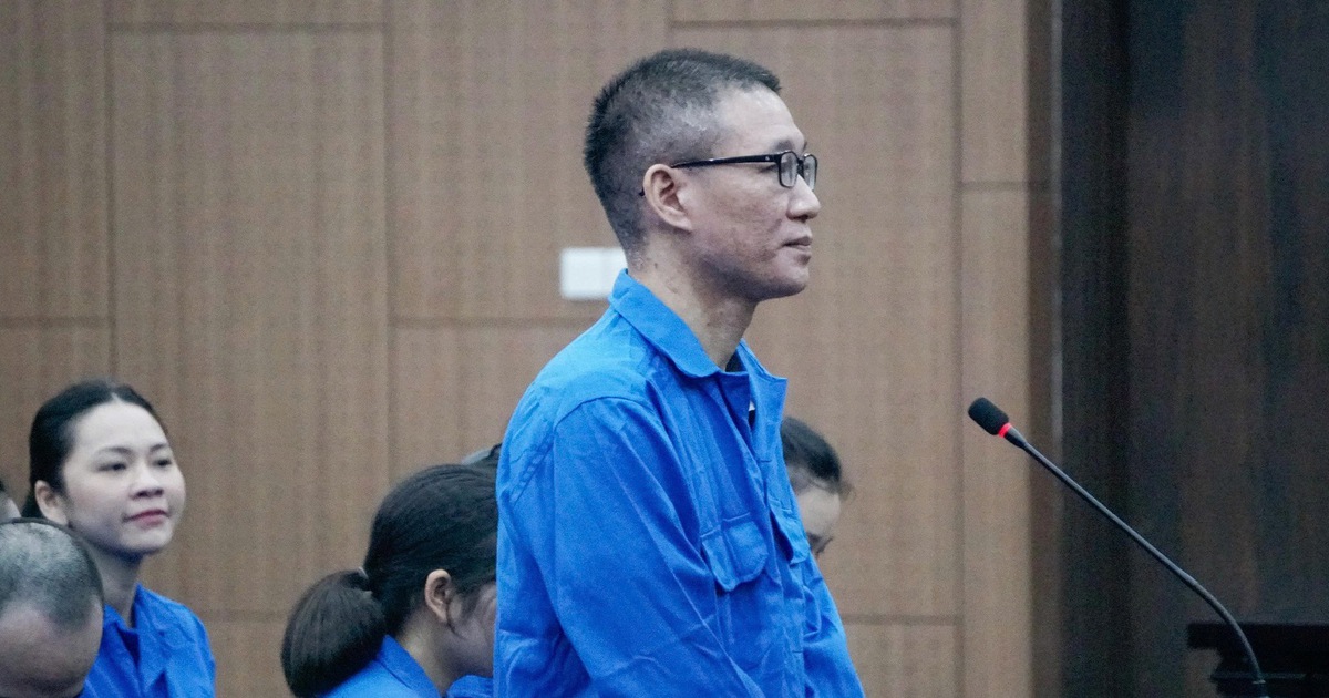 Cựu Phó chủ tịch phường ‘xào ke’ thâu đêm cùng nữ nhân viên lãnh án 7 năm tù