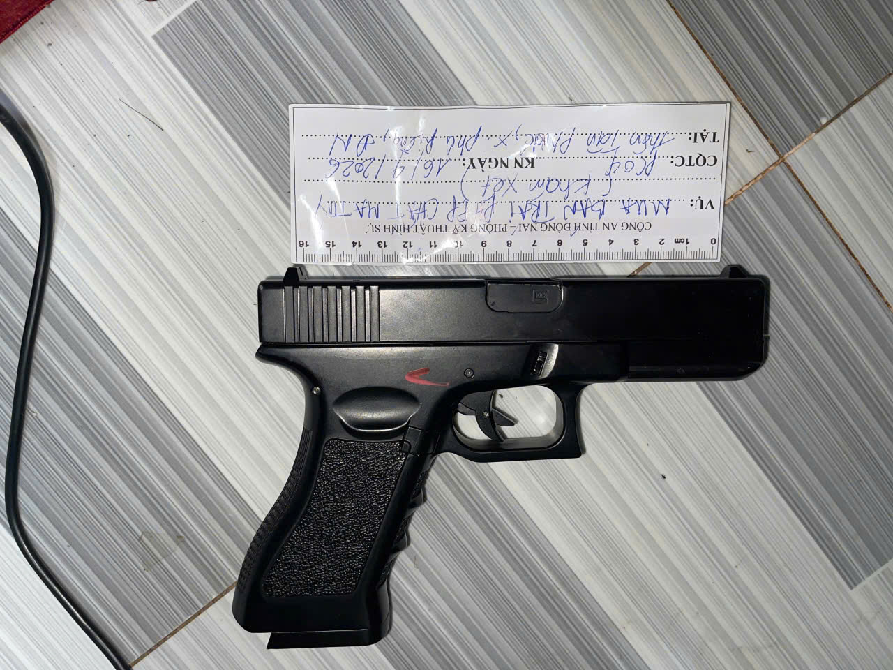 Đồng Nai: Triệt phá đường dây ma túy, thu giữ 4 khẩu súng - Ảnh 3.