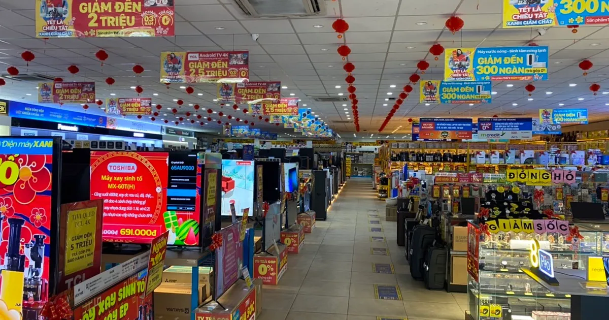 Điện Máy Xanh lãi hơn 2.200 tỉ đồng nhờ đâu?