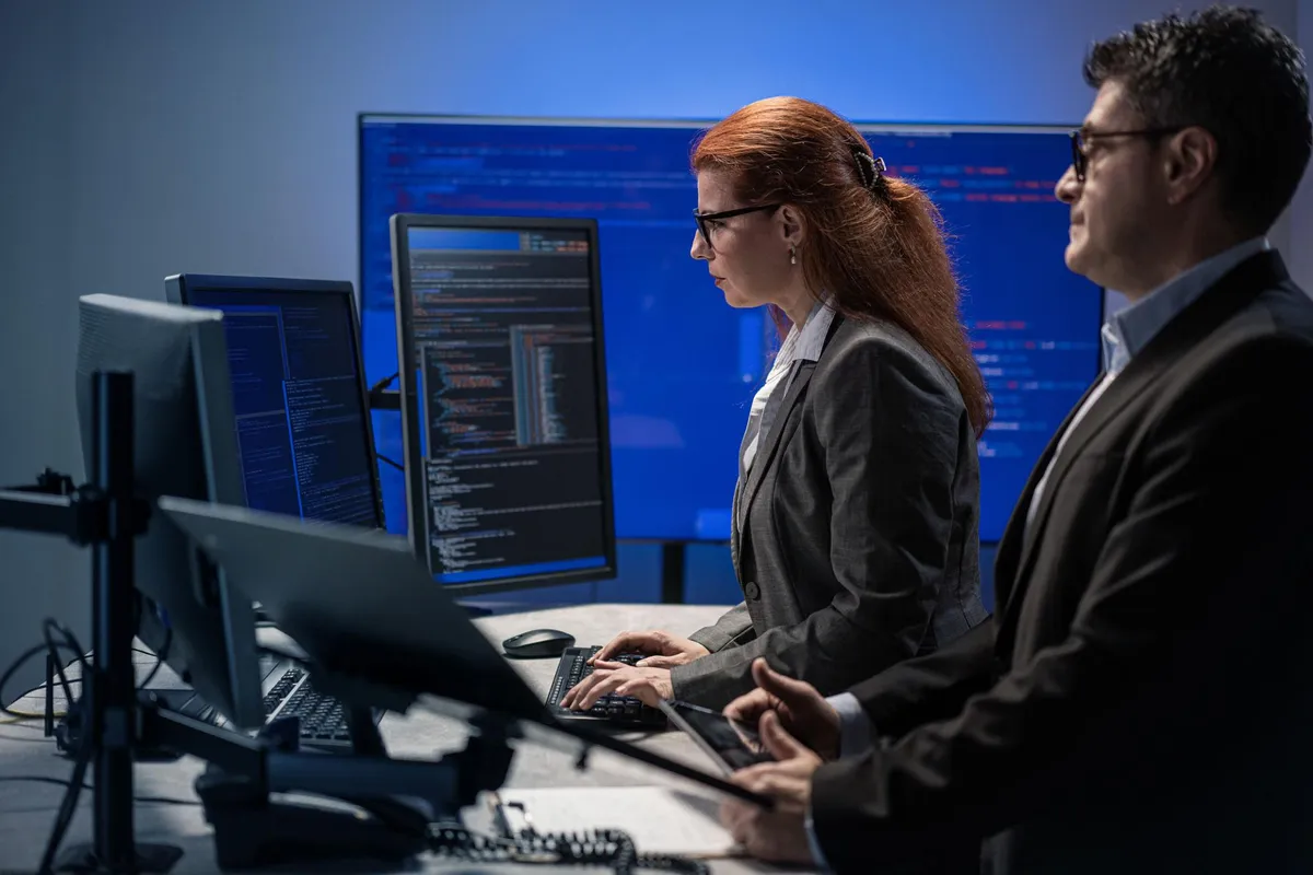 Phụ thuộc AI, doanh nghiệp gặp rủi ro khi bất ngờ bị khóa tài khoản Claude - Ảnh 1.