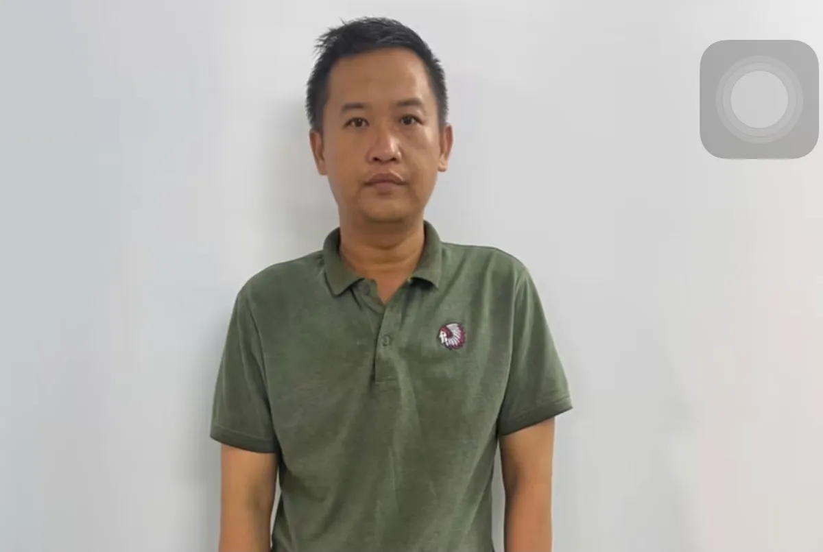 Giúp ‘kè’ xe nữ sinh đi đổ xăng rồi giở trò cướp giật điện thoại- Ảnh 1.