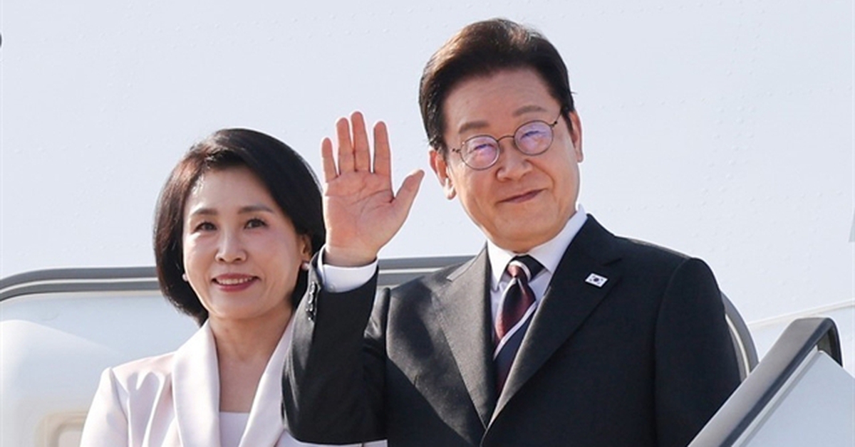 Hành trình từ một công nhân nhà máy đến Tổng thống Hàn Quốc