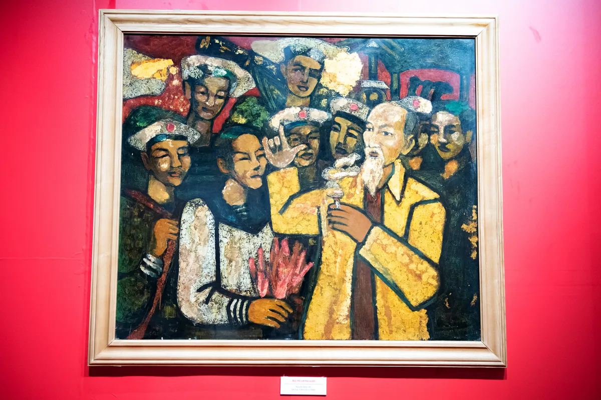 Xem tranh sơn mài về 'Quê hương và người chiến sĩ' dịp kỷ niệm 30-4 - Ảnh 5.