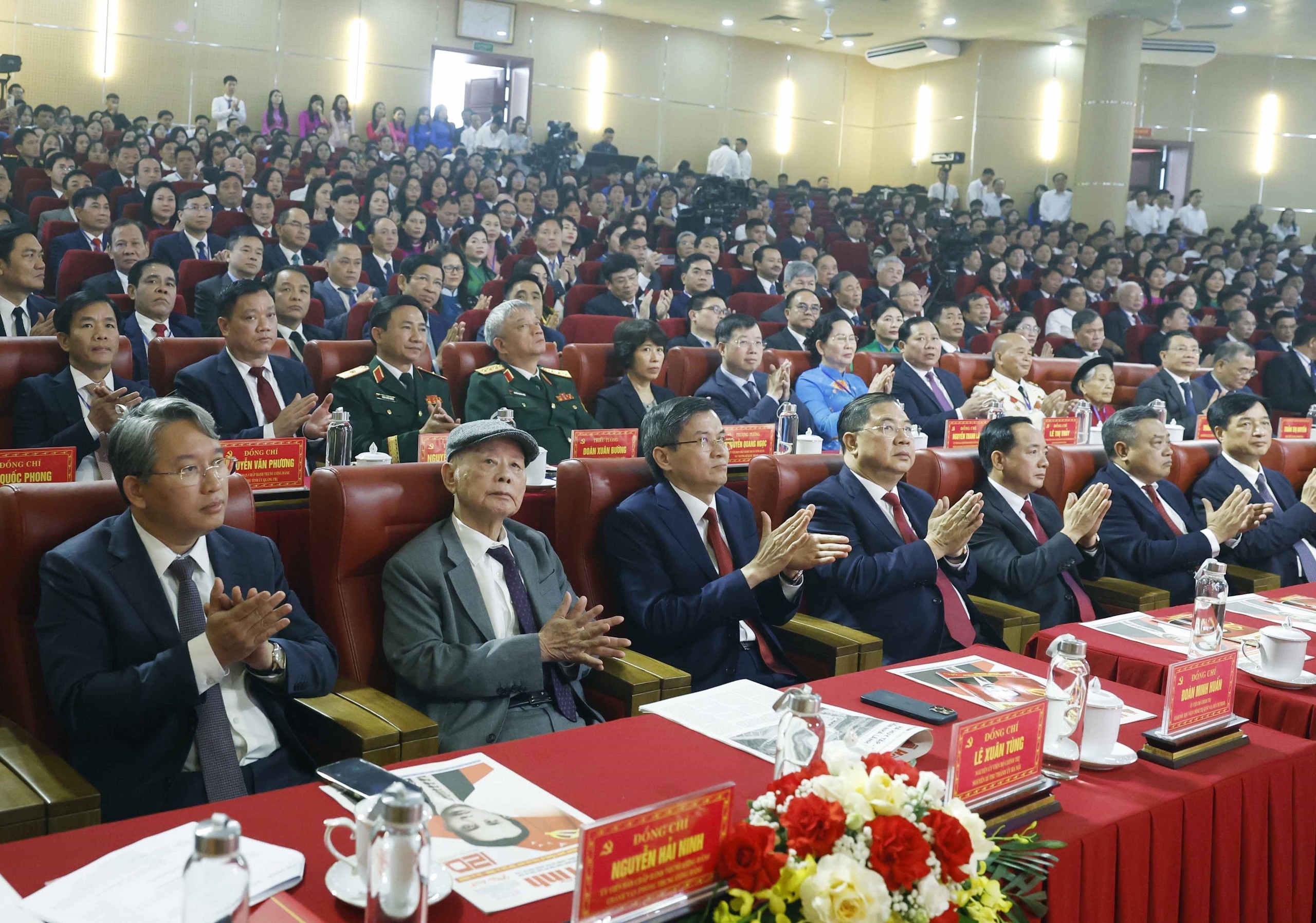 Tổng Bí thư - Ảnh 4.