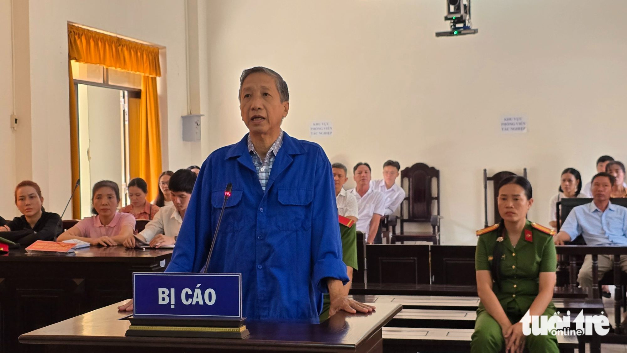 Cựu trưởng Công an Phú Quốc lừa đảo chiếm đoạt hơn 67 tỉ đồng - Ảnh 3.