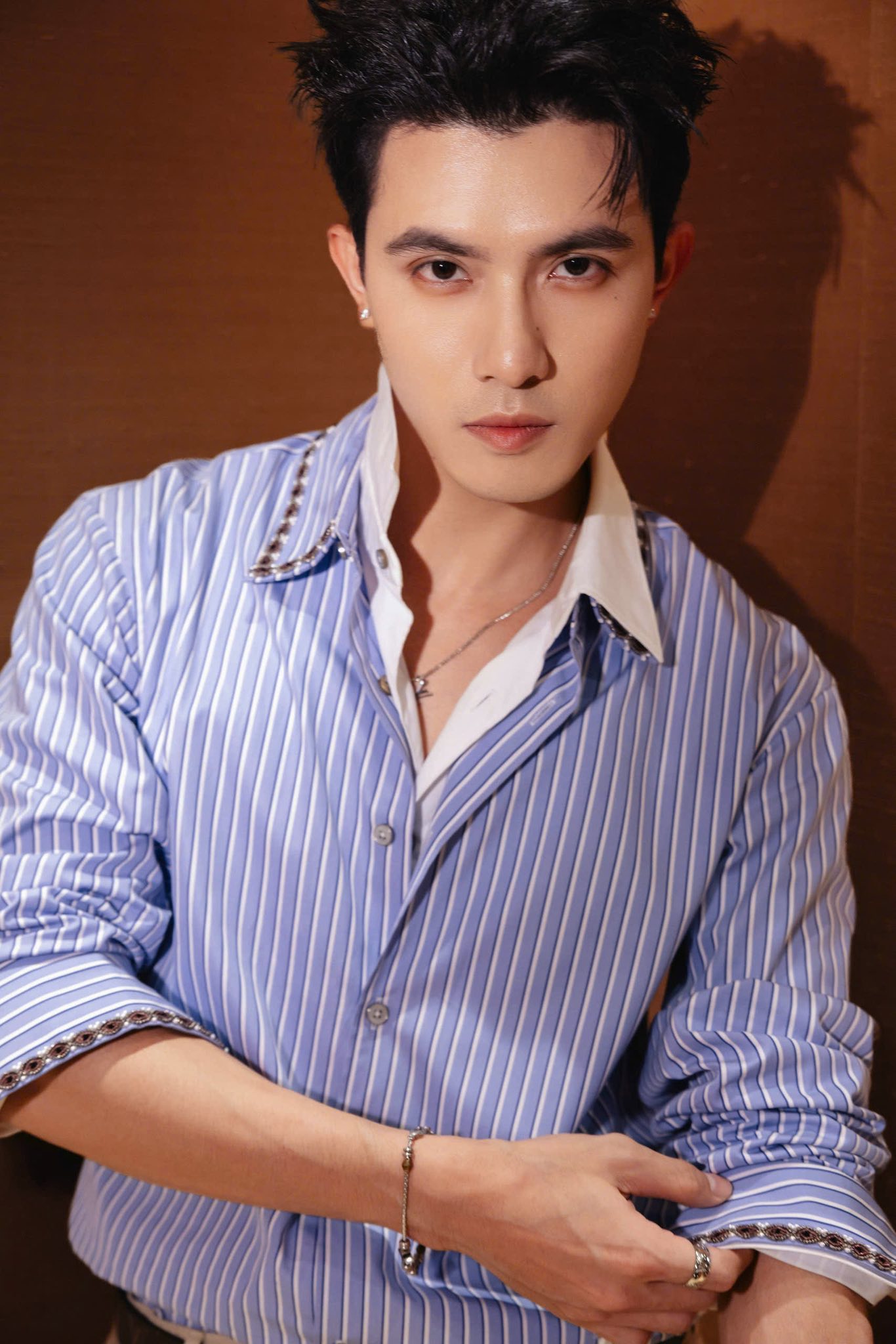 nam thần - Ảnh 3.