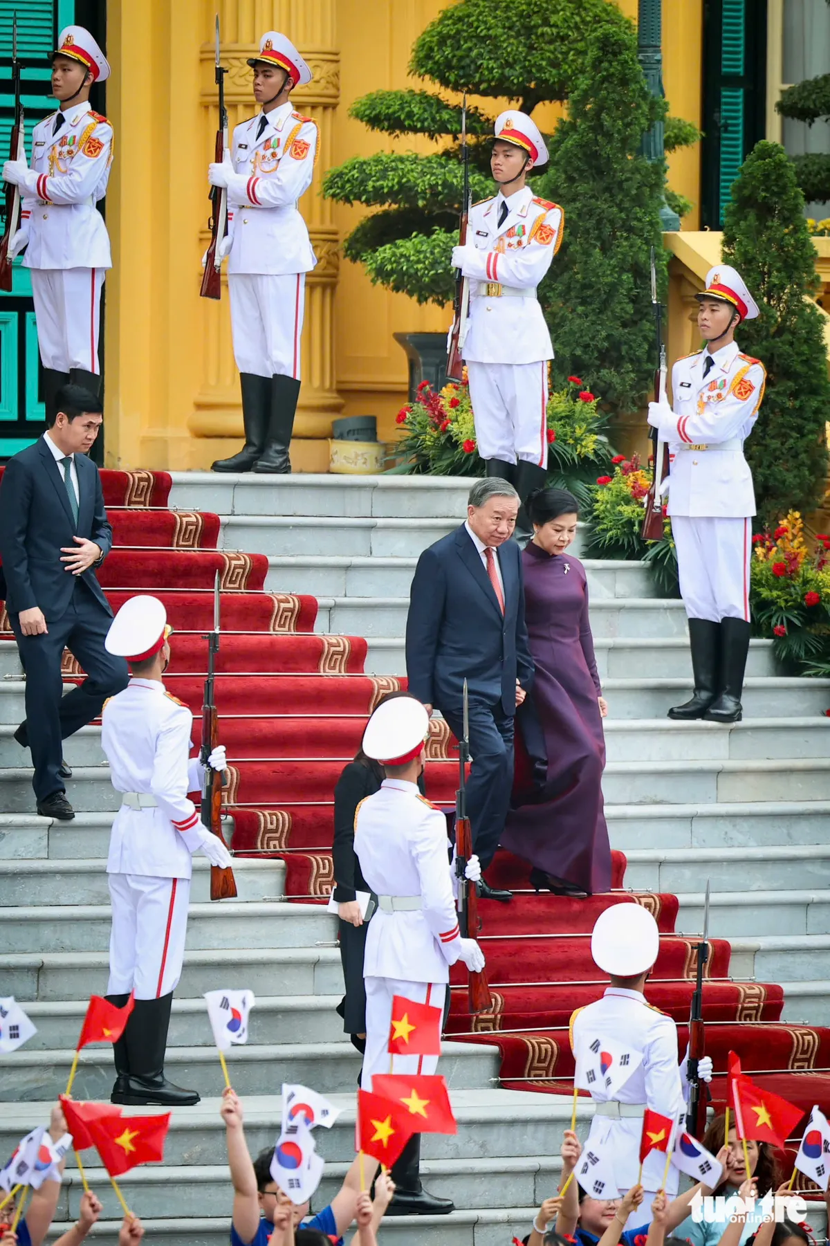 Việt Nam bắn 21 loạt đại bác chào mừng Tổng thống Hàn Quốc thăm cấp Nhà nước - Ảnh 4.