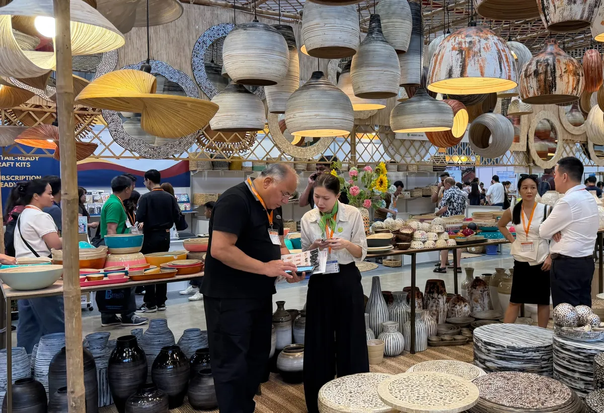 nguồn hàng - Ảnh 1.