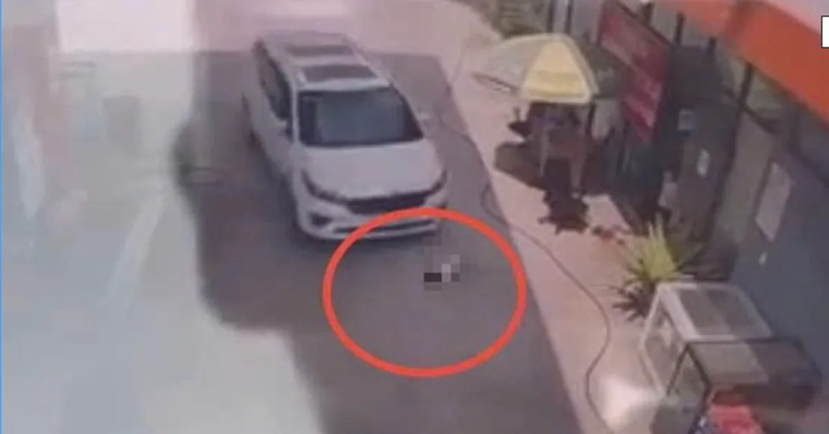 Điều tra vụ bé gái 2 tuổi bị ô tô cán chết tại cây xăng ở TP.HCM