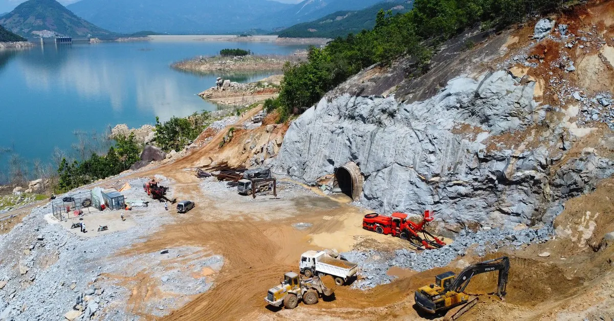 Đề xuất bổ sung hơn 8,5 tỉ đồng hỗ trợ dân vùng dự án thủy điện tích năng Bác Ái