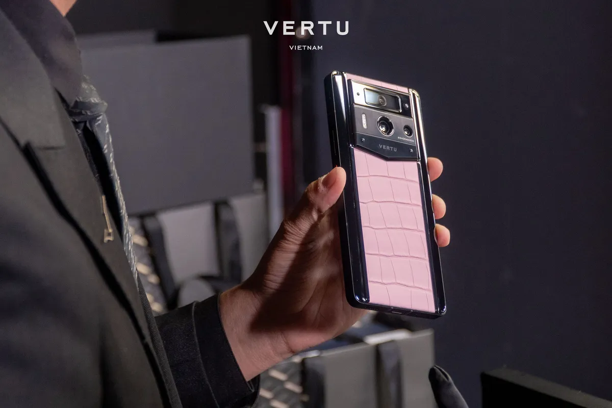 điện thoại cao cấp - Ảnh 2.