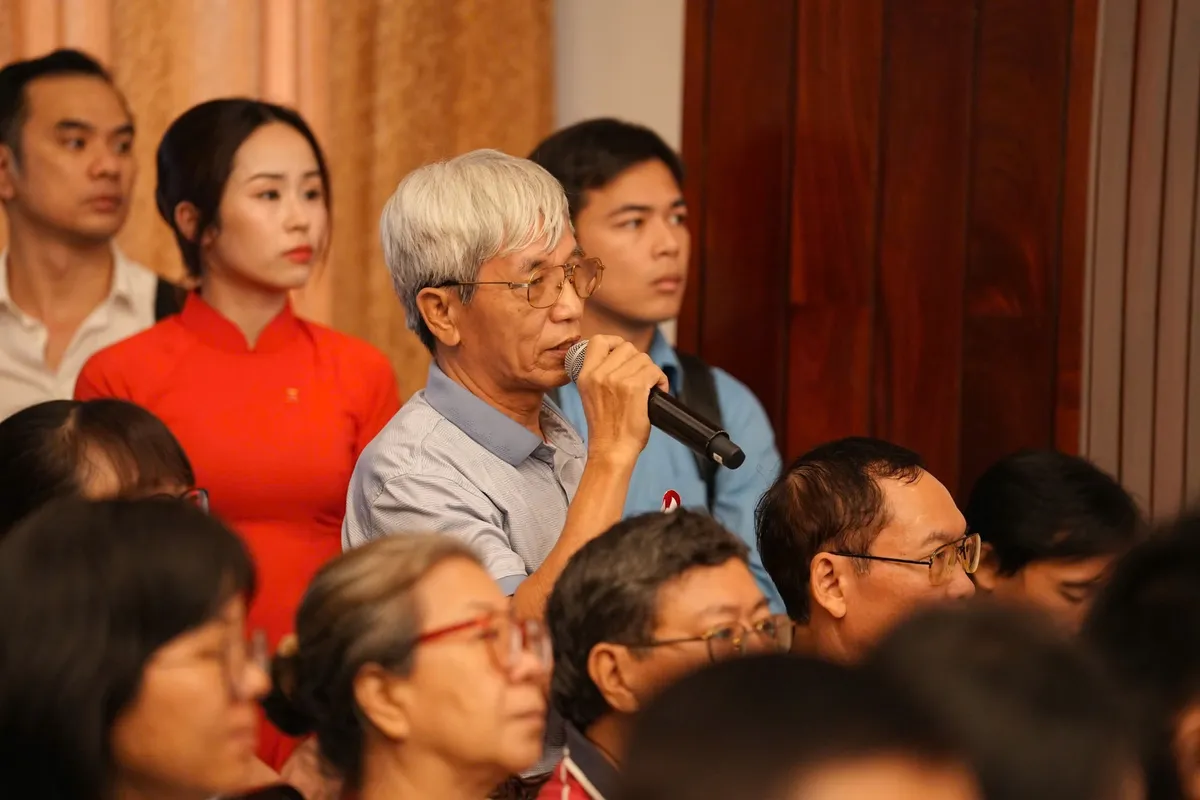 Kỷ lục 1.446 cổ đông tham dự đại hội cổ đông SSI - Ảnh 1.